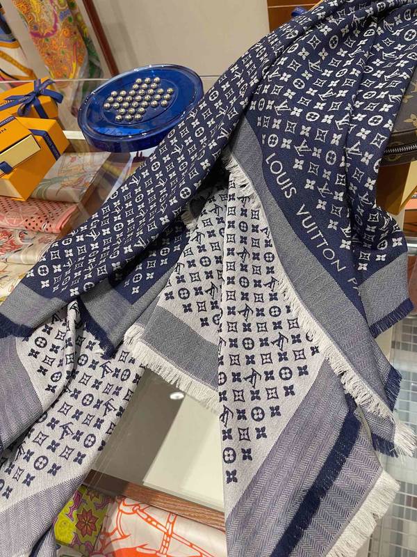 Louis Vuitton Scarf LVC00541 Louis Vuitton Scarf LVC00541